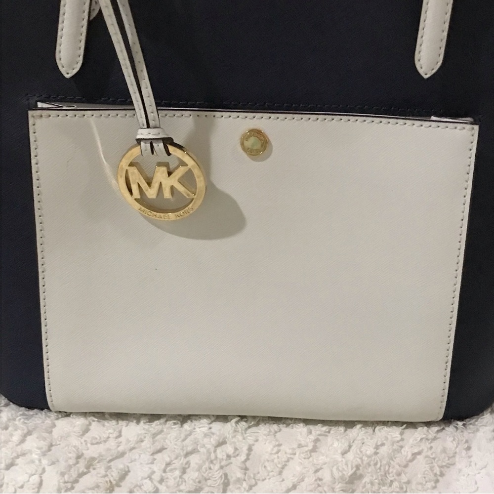 Michael Kors Tote Navy/White Med/Lg Gem